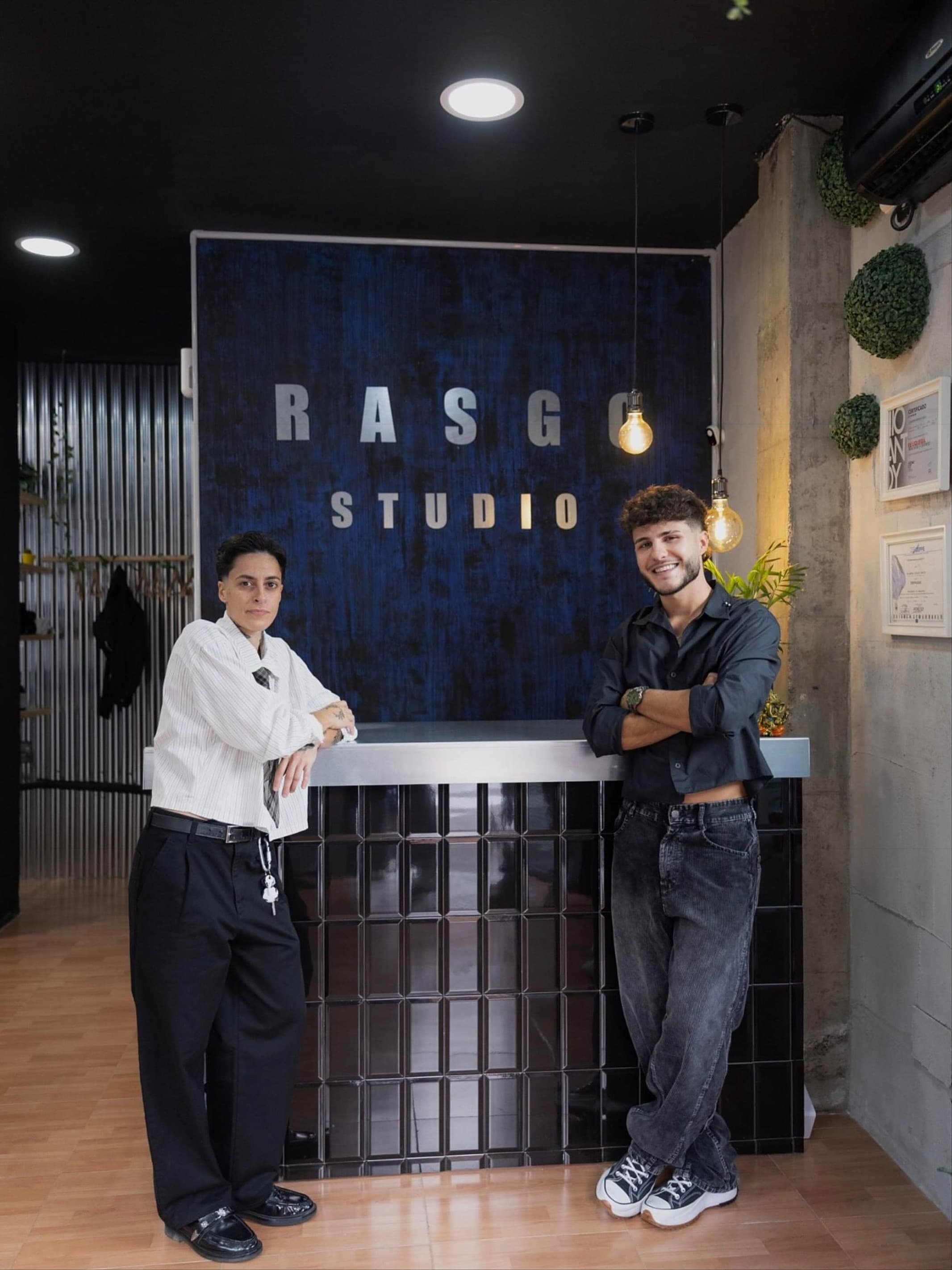 Alex and Laura at the Rasgo Studio counter